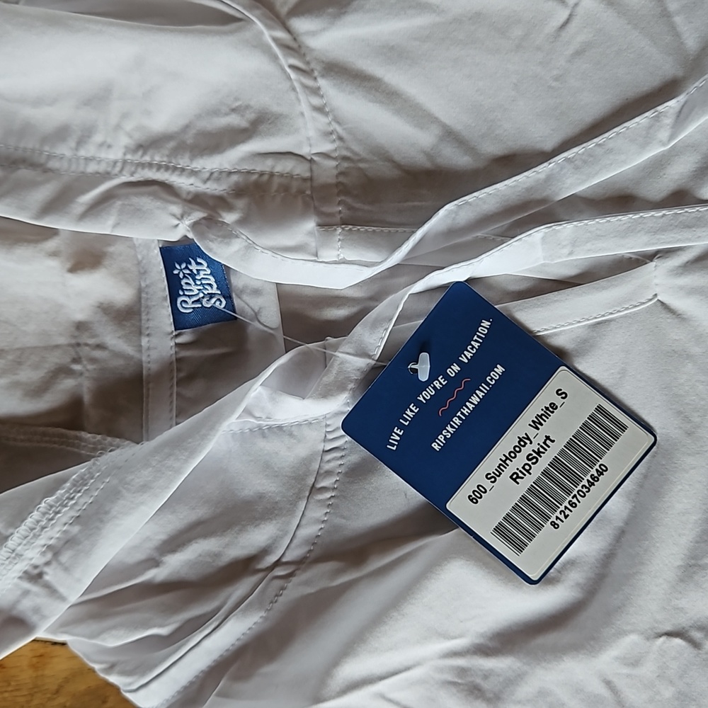 Sun Hoody UPF 40 Ultra Lightweight - Picture 3 of 3